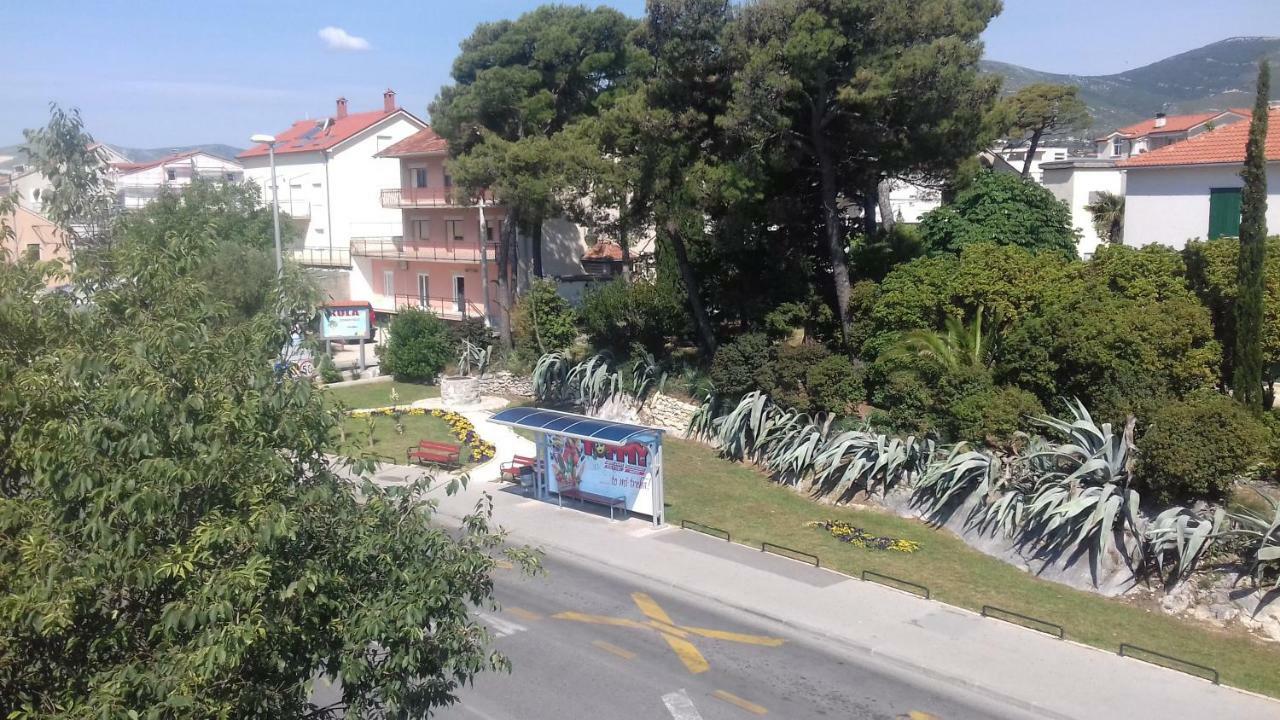 Apartman Jezidzic Kaštela Exterior foto